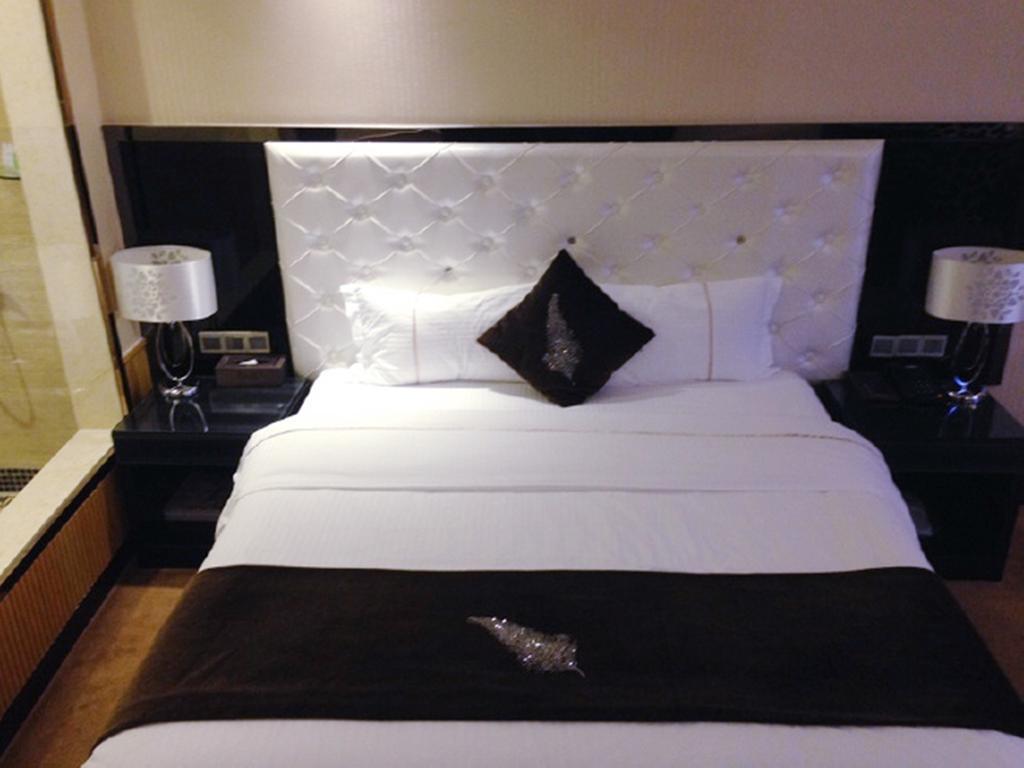 Tianguo Times Hotel Fo-šan Pokoj fotografie